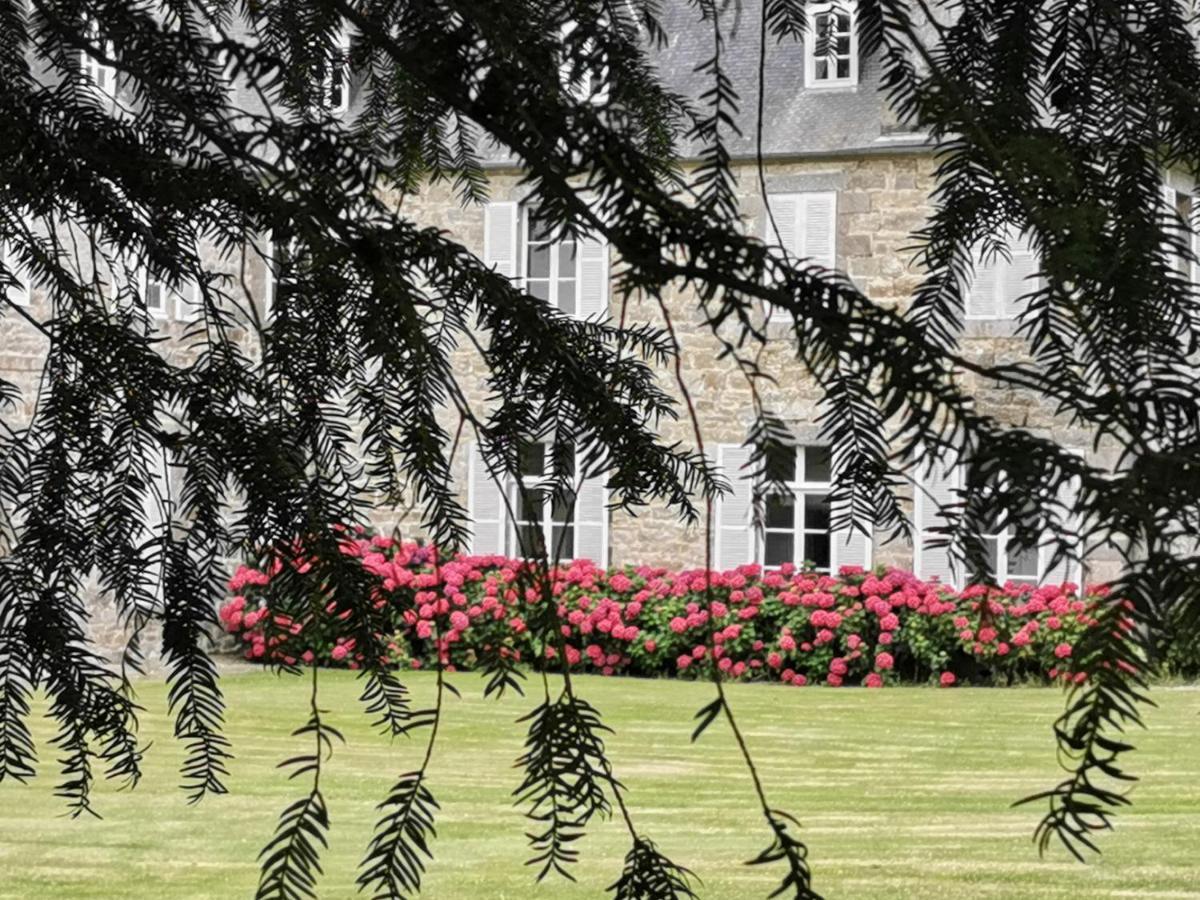 Les Chambres D'Hotes Du Manoir De Roz-Maria Quintin Exterior photo